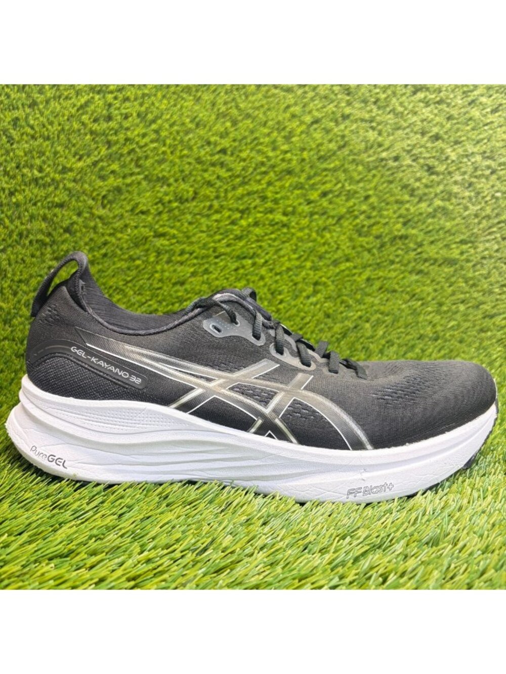 Asics Gel-Kayano 32 Mens Size 11.5 Black White Athletic Running Shoes Sneakers